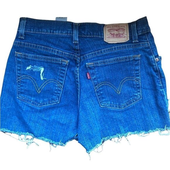 LEVI’S DENIM SHORTS 550,Cutoffs size 8 - Picture 2 of 4